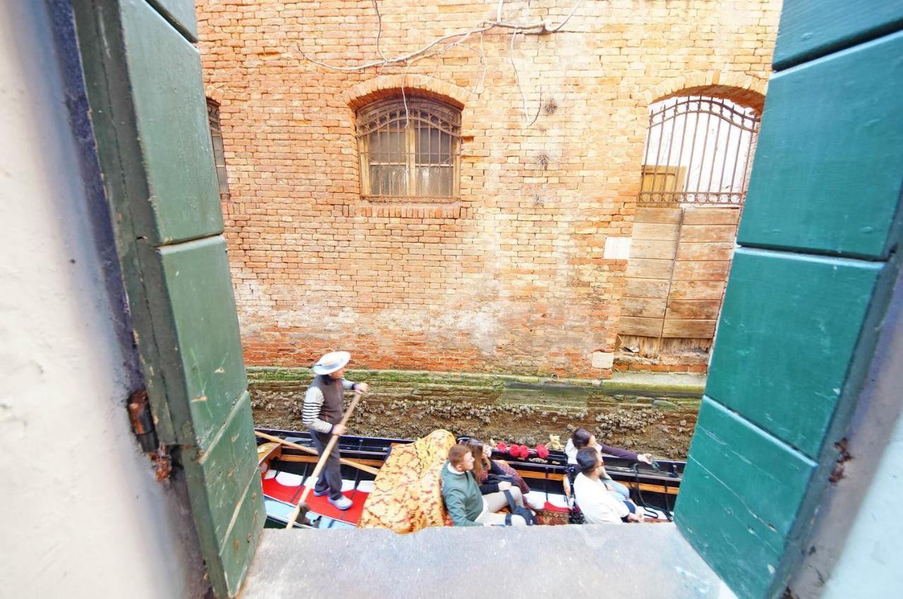 Gondola View Venedig